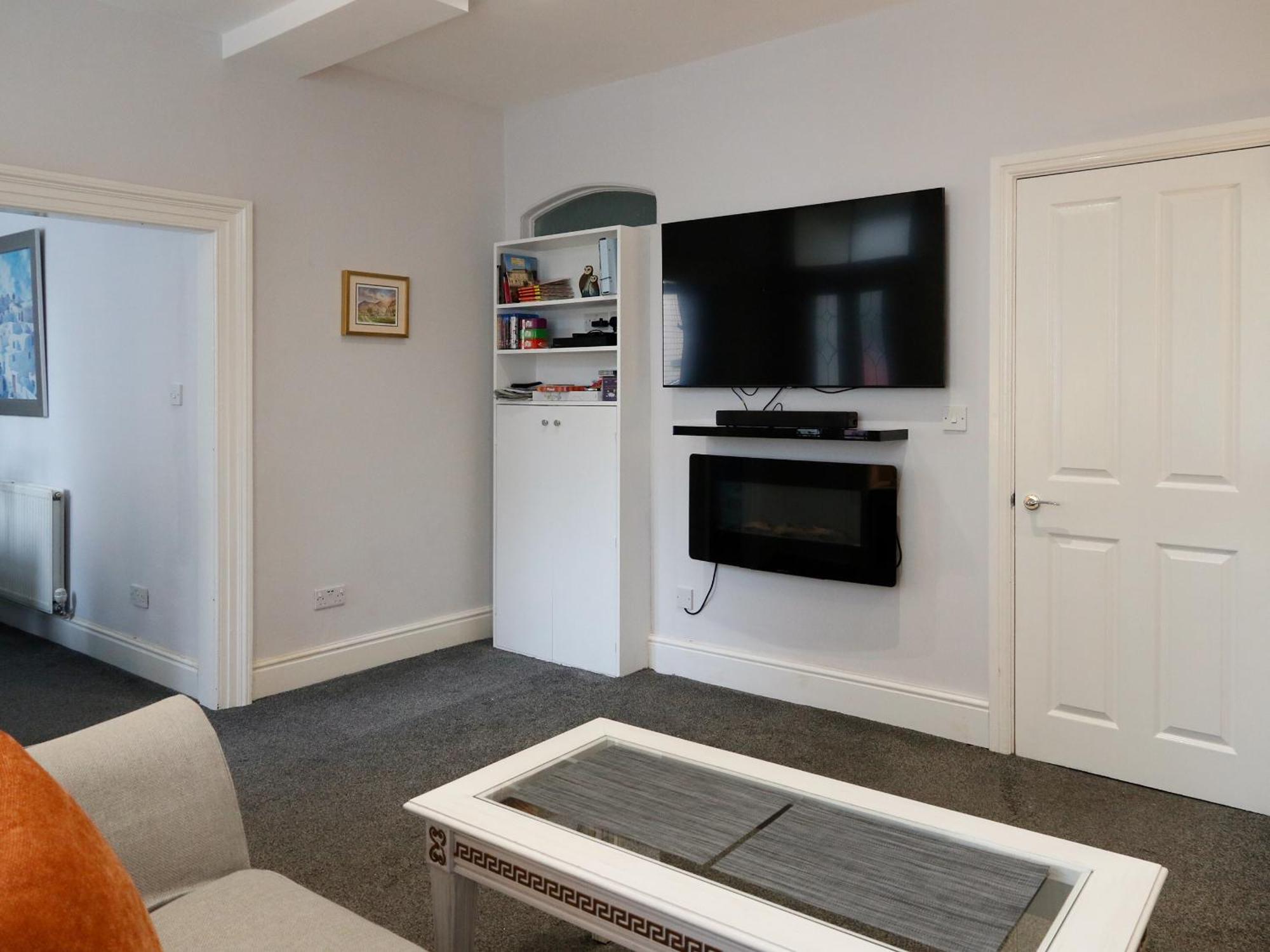 Amber Villa Tideswell Luaran gambar